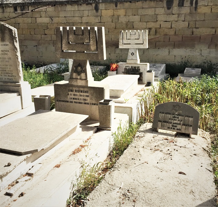 Marsa Jewish cemetery MG_0119-min - Copy